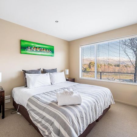 Criffel Garden Apartment Wanaka Extérieur photo
