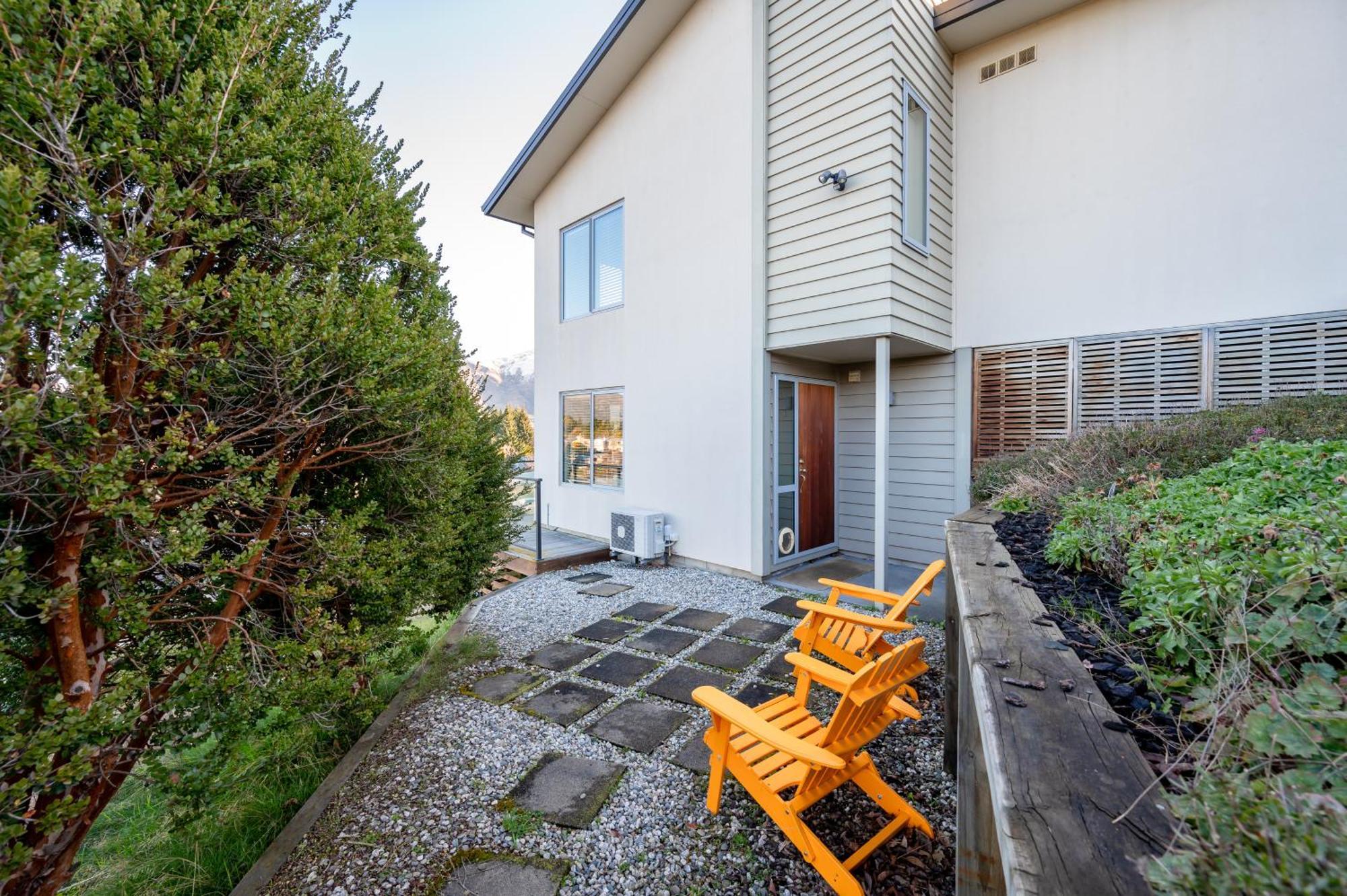 Criffel Garden Apartment Wanaka Extérieur photo